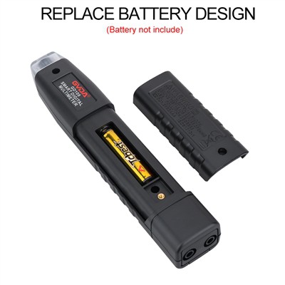 L'engrenage AC du multimètre pour la mesure de la tension est une connexion e...